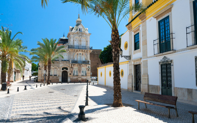 Besøg Faro på din ferie i Albufeira