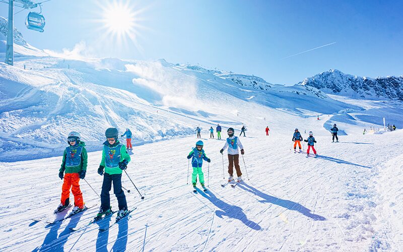 Stå på ski med dine børn i Zillertal Arena