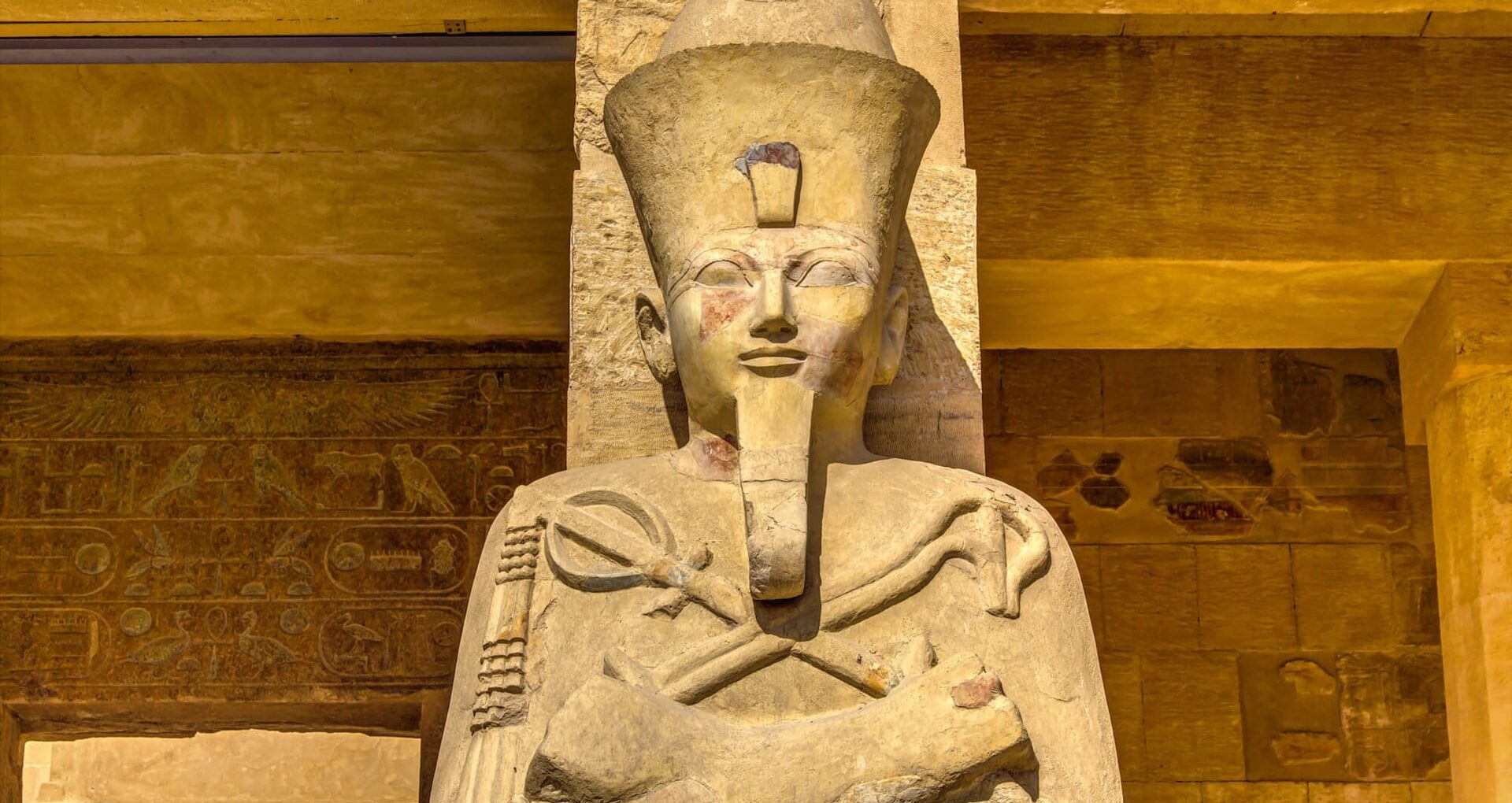 Gå på opdagelse i den alsidige historie og de mange skatte på Luxor museum